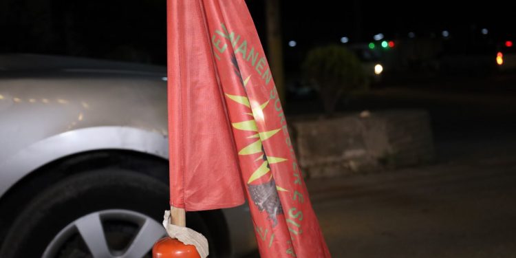 Kobanê Gençleri şehir merkezinin güvenliğini sağlıyor