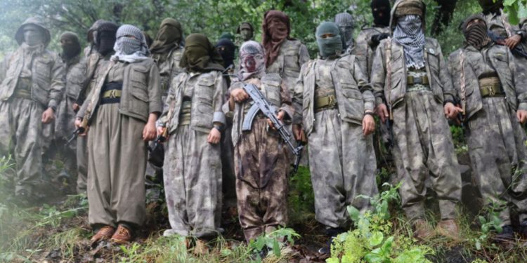 25 genç özgürlük saflarına katıldı