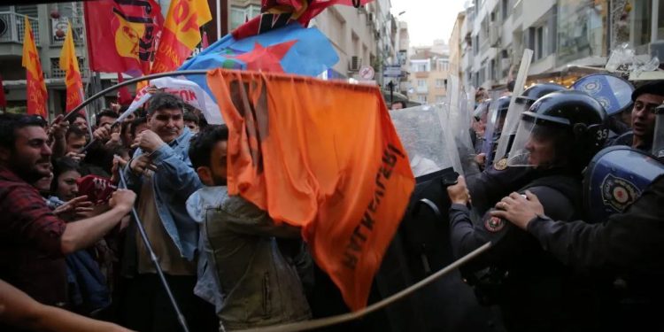 Savcılık tarafından 15 kişi tutuklamayla mahkemeye sevk edildi