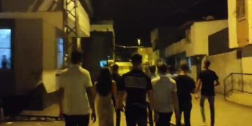 Gençlerden irade gaspına karşı Adana’da yürüyüş