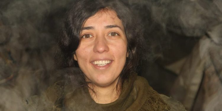 Hiçbir kelime özlemimi anlatamayacak, çünkü “Özlemin Tarifi Yok!”