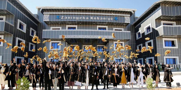 Kobanê Üniversitesinde yeni bölümler açıldı