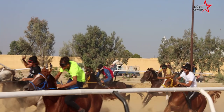 Raqa’da Binicilik Müsabakaları başladı