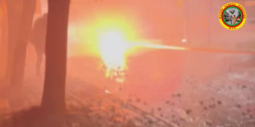 MAK on mahallede işgalcilerle çatıştı, Lice’de askeri kepçeyi imha etti