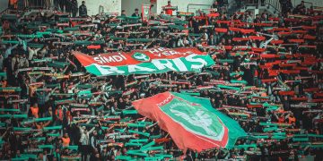 Nerede O, gören varsa söylesin? – 2