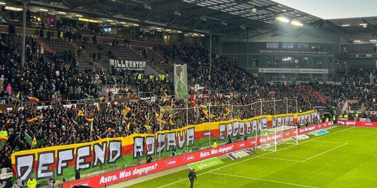 Almanya’da ST Pauli taraftarları: Rojava’yı savun, Erdoğan’ın savaşına son ver!