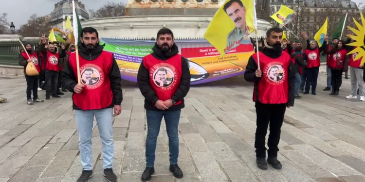 Paris Gençliğinden Uzun Yürüyüş’e Çağrı