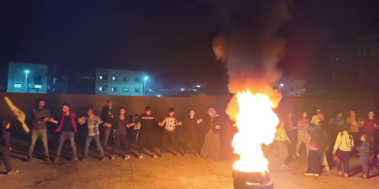 Efrîn’li gençlerden Newroz Kutlaması