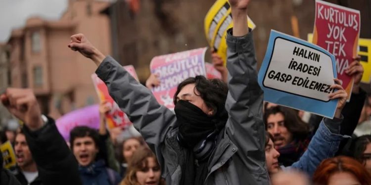 Her yasak kendi isyancısını yaratır