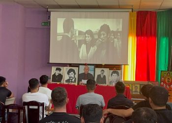 PARİS’TE 14 TEMMUZ DİRENİŞÇİLERİ ANILDI