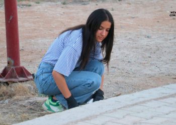 Devrimci Gençlik, Tabqa’daki “10 Mayıs Parkı”nda Temizlik Kampanyası Düzenledi