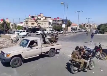 HTŞ güçleri Süweyda şehrinde toplu katliamlar gerçekleştiriyor