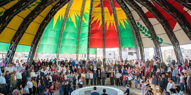 Demokratik Cumhuriyet ve Kürdistan: Ulus-Devletin Ötesine Geçiş Denemesi