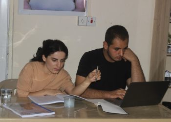 Mexmûr’da Gençler Önder Apo’nun Manifestosunu Tartışıyor