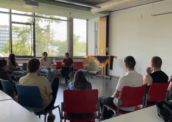 Mainz Üniversitesinde Kürt Öğrenciler  ve “Rheinmetall Silahsızlanma Kampı” Bilgilendirme Etkinliği Düzenlendi