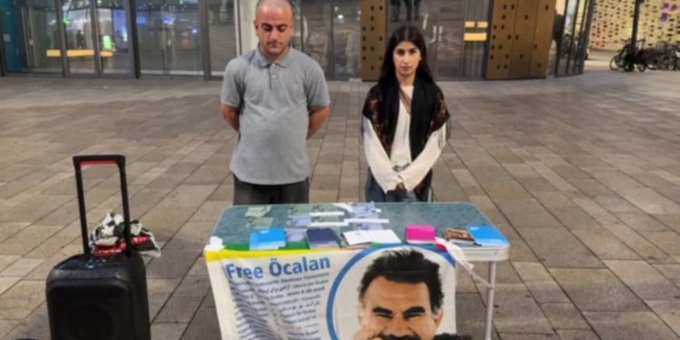 TCŞ üyesi gençlerden Wuppertal’da Uzun Yürüyüş standı