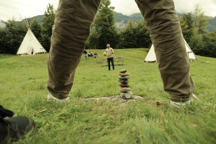 Alpler’de “Komün, Sosyalizm ve Demokrasi” Kampı