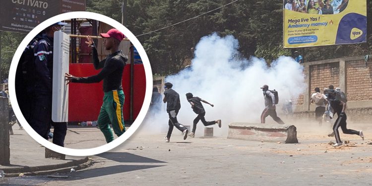 Gençlik ayaklanması Madagaskar’da hükümeti düşürdü