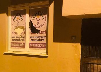 DEM Parti binasına taşlı saldırı
