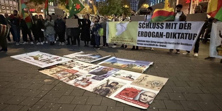 TCŞ Münster’den Halep Saldırılarına karşı Eylem