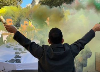 Marsilyada Gençler ve Kadınlar Komploya Karşı Sel oldu Alanlara Aktı
