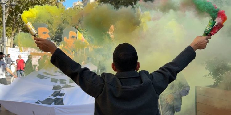 Marsilyada Gençler ve Kadınlar Komploya Karşı Sel oldu Alanlara Aktı