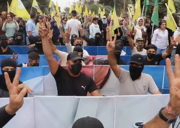 Reqa’da 9 Ekim komplosu kitlesel yürüyüş ile protesto edildi