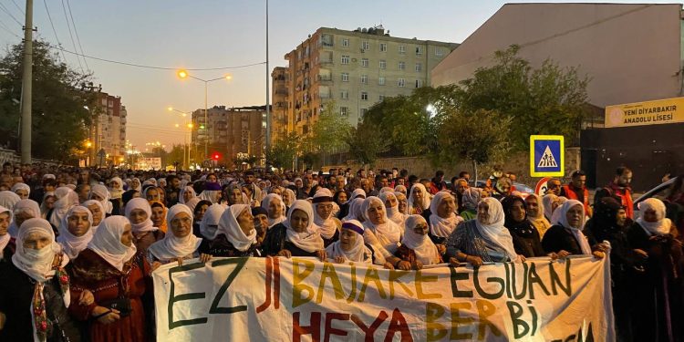 “Özgürlüğün Önderiyle Özgür Yaşama” Yürüyüşü Başladı