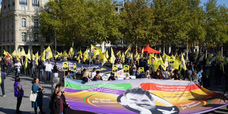 Kürdistanlı Kadınlar ve Gençler 9 Ekimi kınadı