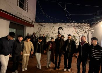 Büyük yürüyüşe saatler kala Berlin gençliği hazırlıklarını tamamladı