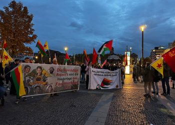 Gençler 1 Kasım Kobanê gününü büyük bir coşku ile kutladı