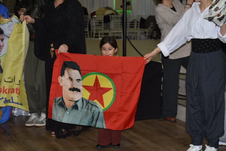 Hamburg Gençliği: Zafer Bizim Olacaktır