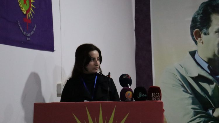 Maxmur Şehit Rûstem Cûdî Kampında Gençlik Kongresi Başladı