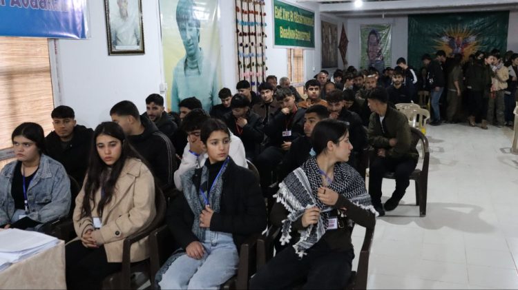 Maxmur Şehit Rûstem Cûdî Kampında Gençlik Kongresi Başladı
