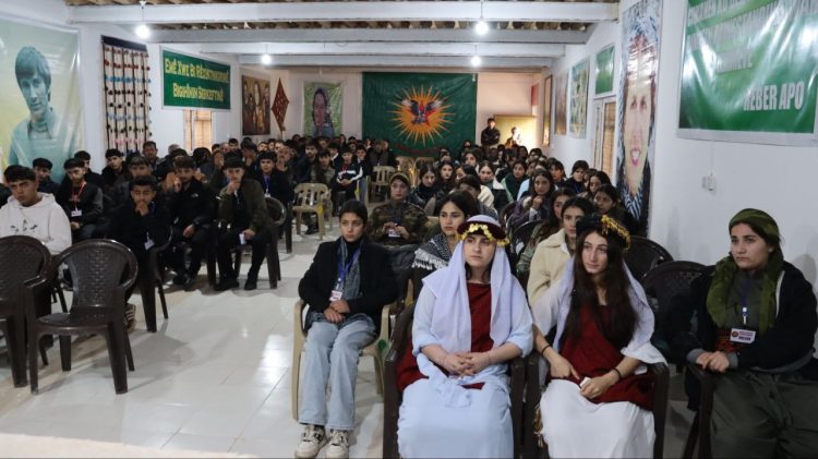 Maxmur Şehit Rûstem Cûdî Kampında Gençlik Kongresi Başladı