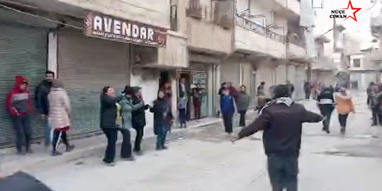 Şêxmeqsûd Halkı Direniyor