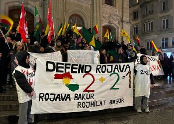 Lozan Antlaşması’nın imzalandığı binaya Rojavayı Savunun yazılı pankart asıldı