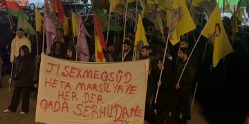 Marsilya Sokaklarından Rojava’ya Destek Sloganları Yükseldi