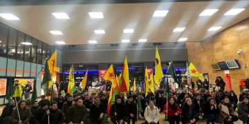 Cenevre’de Rojava’ya Yönelik Saldırıları Gençler Protesto Etti
