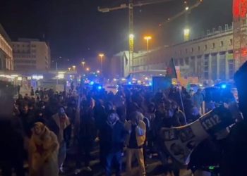 Stuttgart‘da TCŞ : Şimdi İsyan Zamanı!