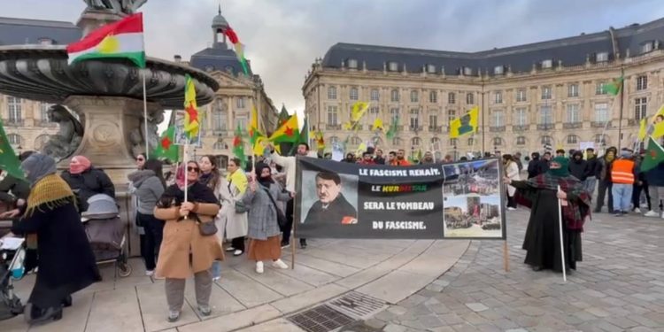 Bordeaux’da binlerce kürt Rojava’daki Saldırları Protesto Etti