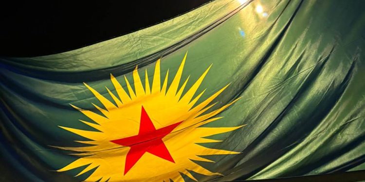 MARSİLYA YÜRÜYÜŞÜNÜ POLİS ENGELLEDİ: SOKAKLAR SAVAŞ ALANINA DÖNDÜ