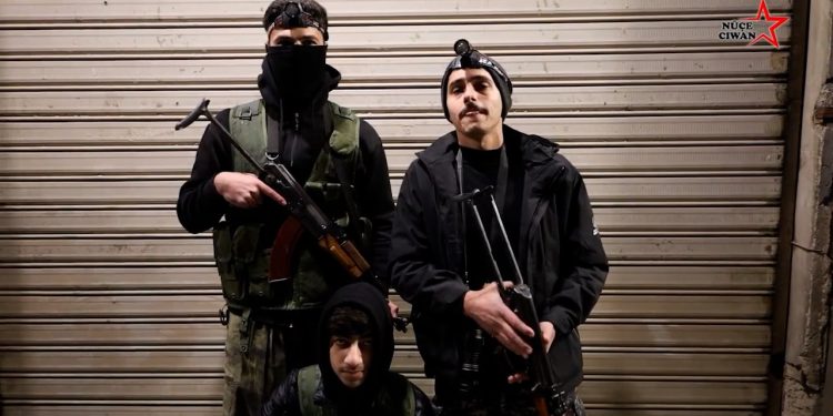 Hesekê Gençleri Ayakta: Gençler Kentini Savunuyor