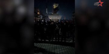 Qamişlo Gençleri Kentini Savunuyor