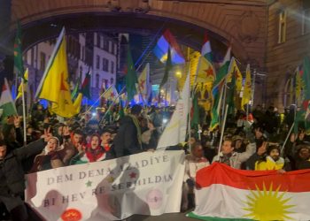 Frankfurt’da Binlerce Kişi HTŞ Saldırılarını Lanetledi