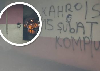 İstanbul’da Yurtsever Gençler 15 Şubat Komplosunu Protesto Etti