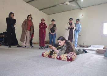 Derik’te Genç Kadınlar Öncülüğünde Öz Savunma Temelinde Silah Eğitimi