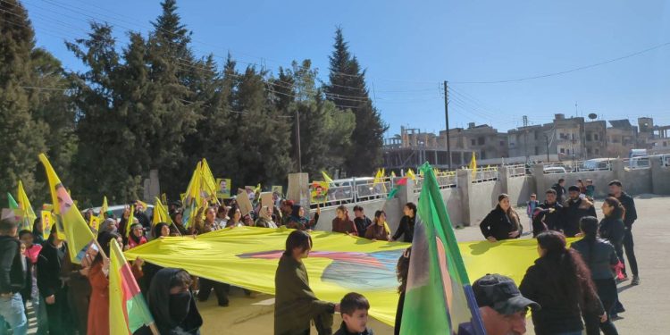 Dêrik’te 15 Şubat Komplosu Protesto Edildi