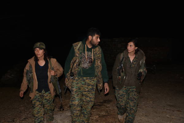 Cepheden: Arkamızda halkımız, önümüzde titrek düşman ayakları