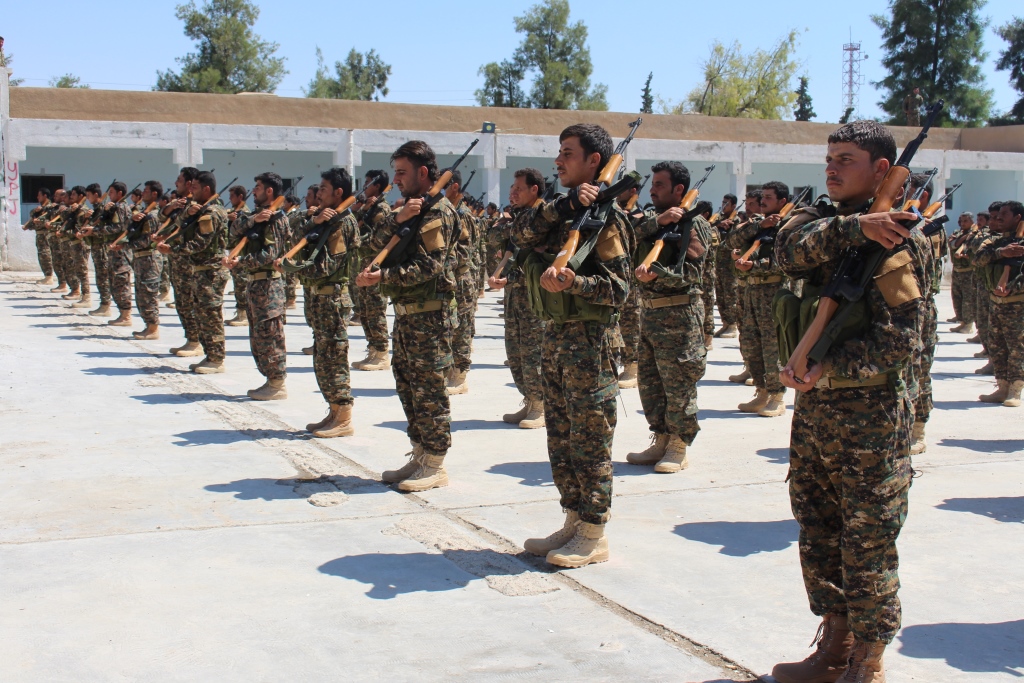 Minbic’te 212 Genç savaşçı askeri güçlere katıldı